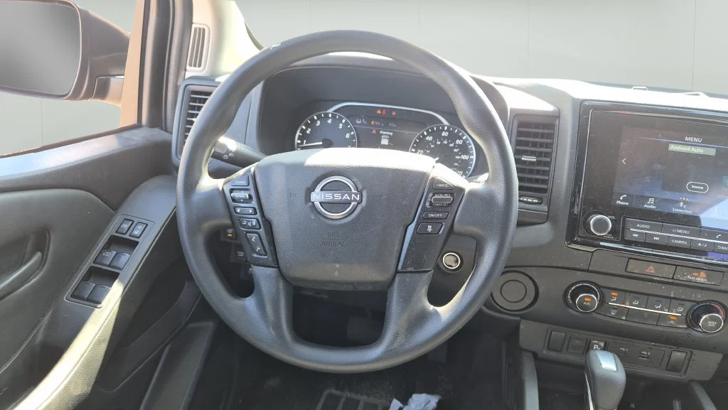 Used 2022 Gray Nissan S image 11