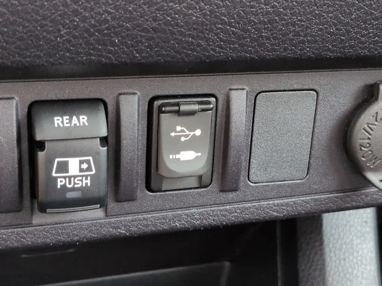 Certified Used 2018 Inferno Toyota SR5 image 20