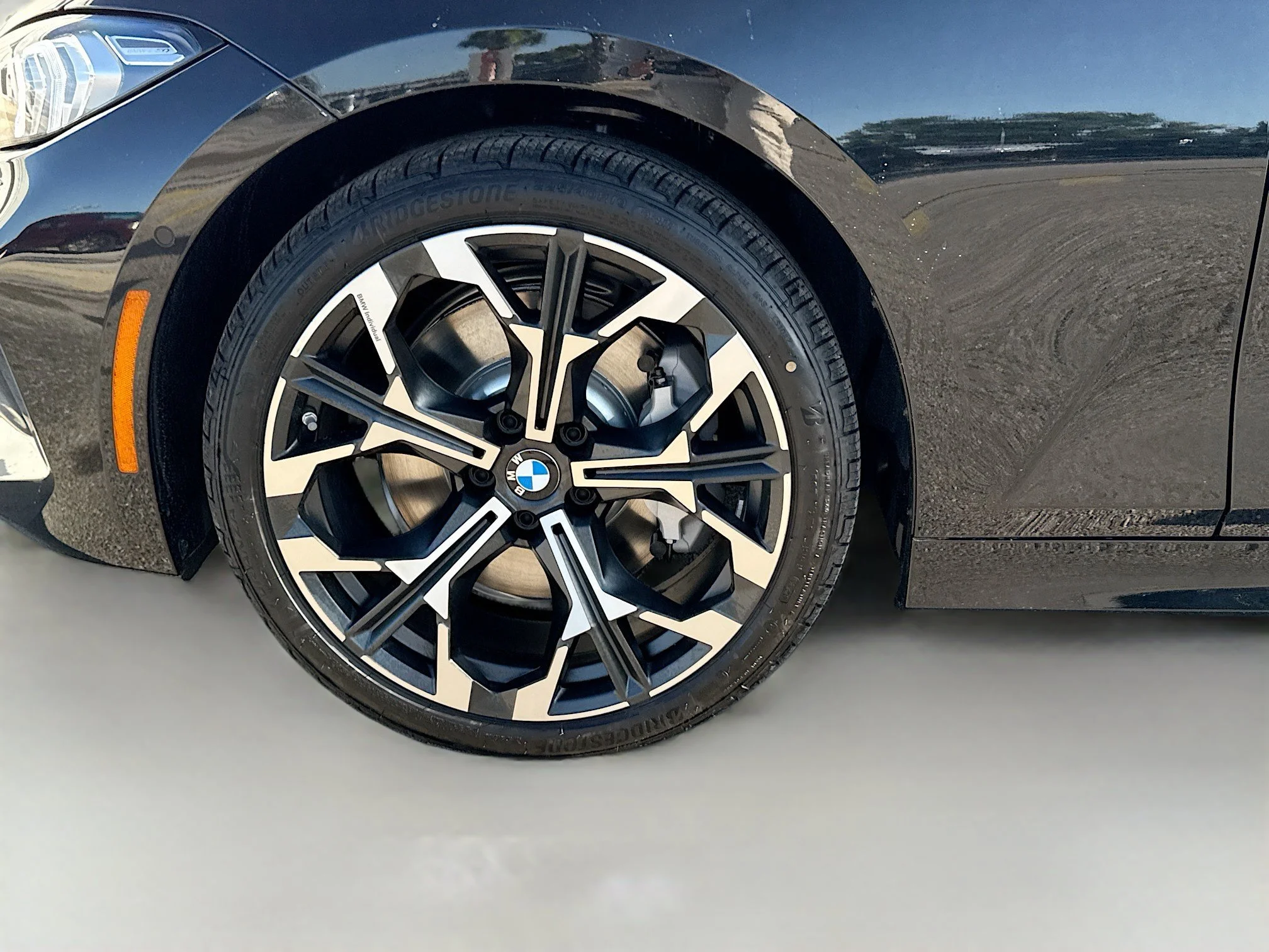 New 2026 Black Sapphire Metallic BMW 330i image 42