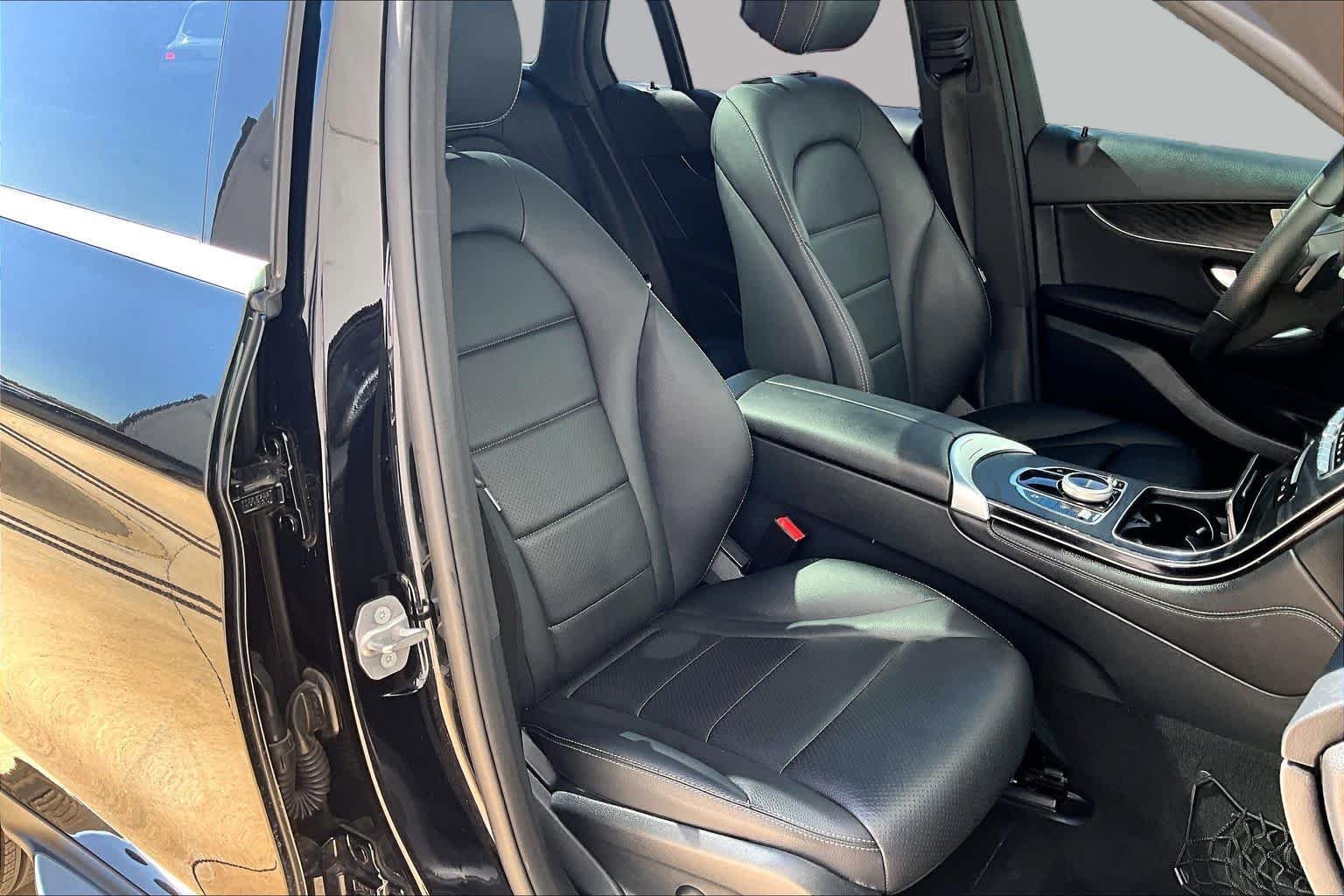 Used 2018 Black Mercedes-Benz GLC 300 image 9