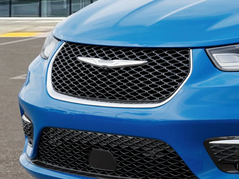 New 2026 Hydro Blue Pearl-Coat Exterior Paint Chrysler Select image 26