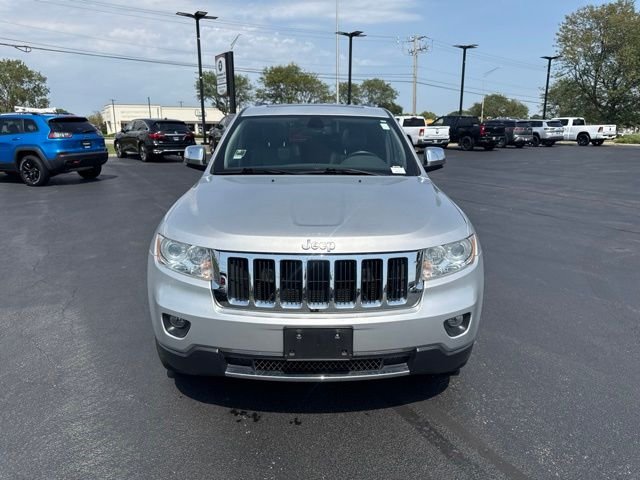 Used 2011 Silver Jeep Limited image 7