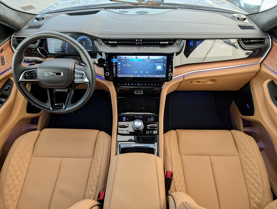 New 2026 Black Jeep Summit - - 4x4 - 324HP Turbo I4 - Adaptive Cruise Control - Blind Spot Monitor & More! image 27