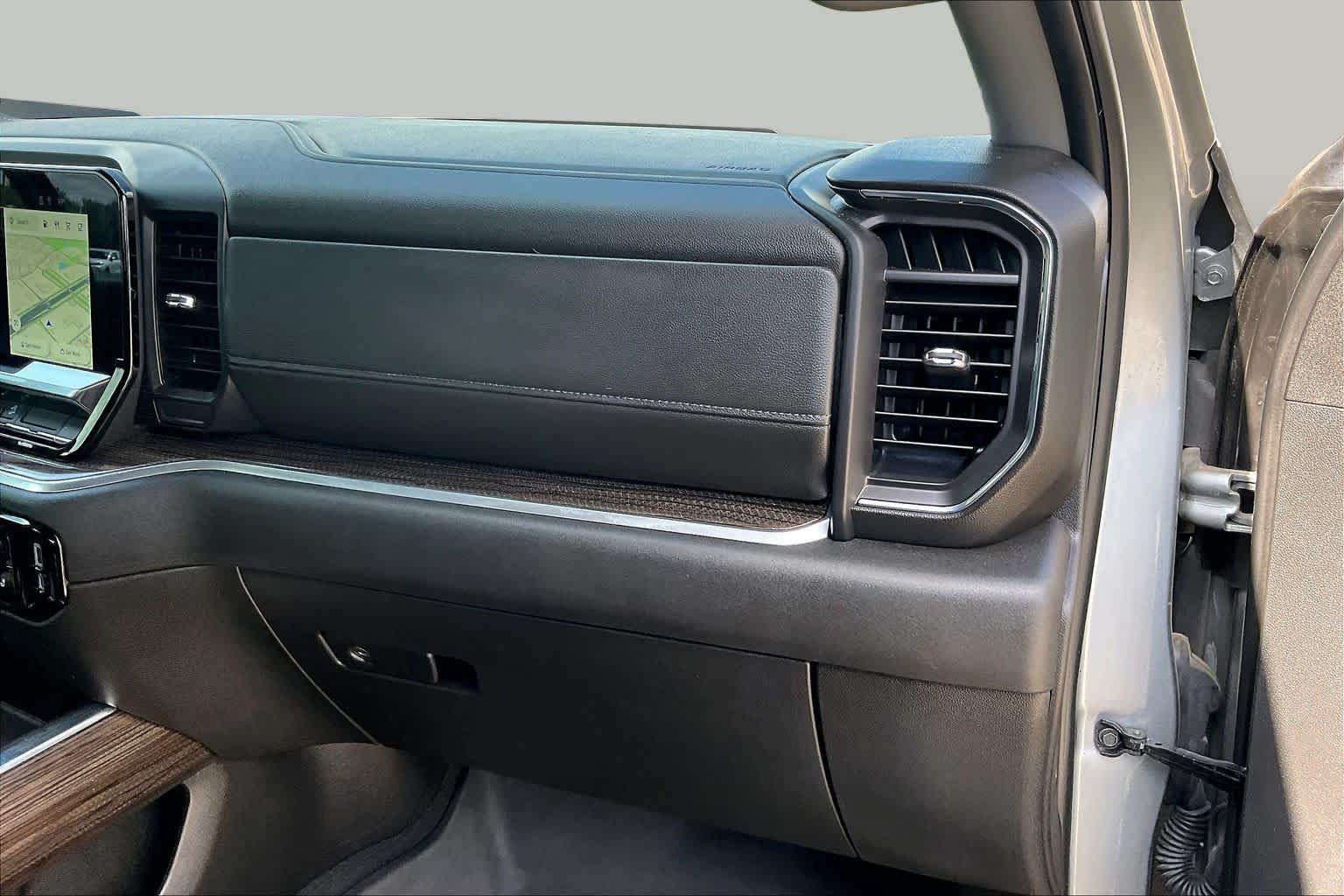 Used 2024 Sterling Gray Metallic Chevrolet LT image 18