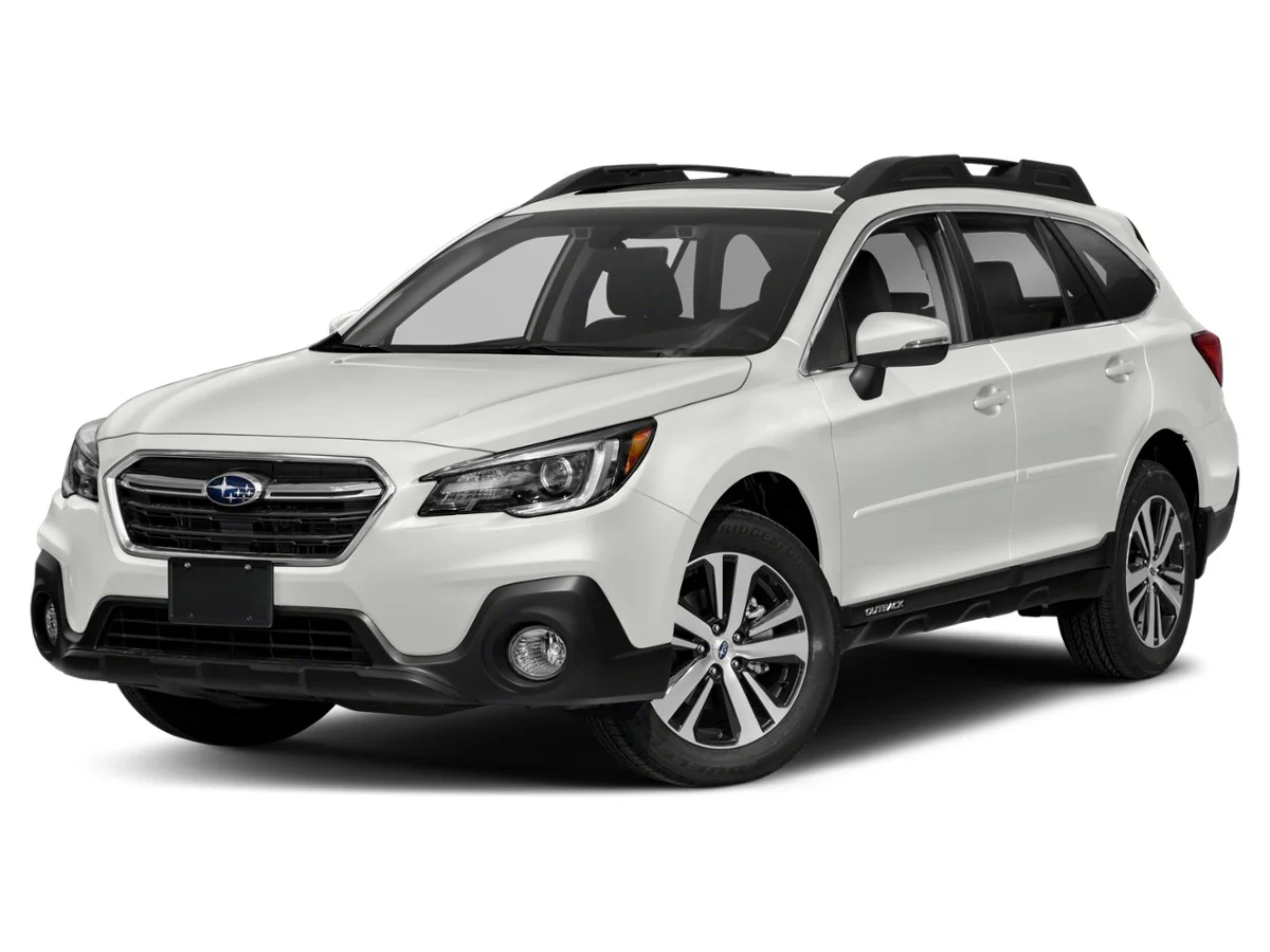 Used 2018 Silver Subaru 2.5i image 1