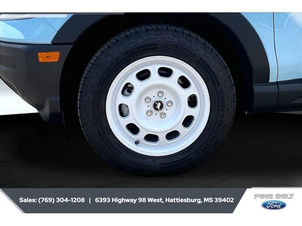 Used 2025 Robins Egg Blue Ford Heritage image 7