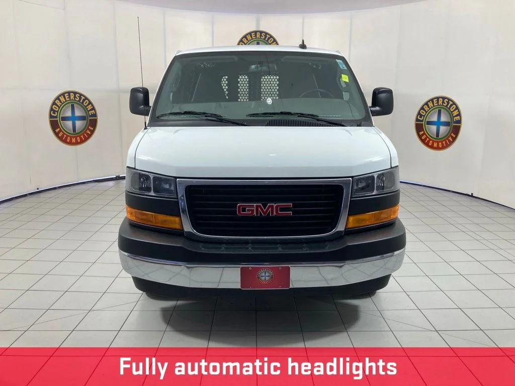Used 2025 White GMC Work Van image 11