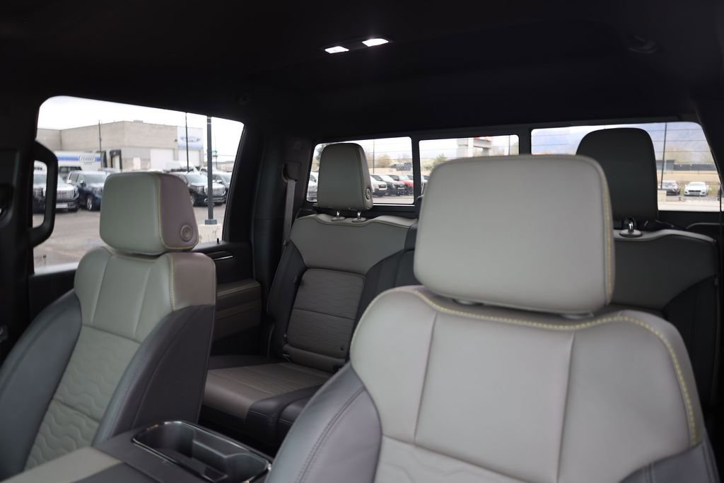 Used 2025 Slate Gray Metallic Chevrolet ZR2 image 17