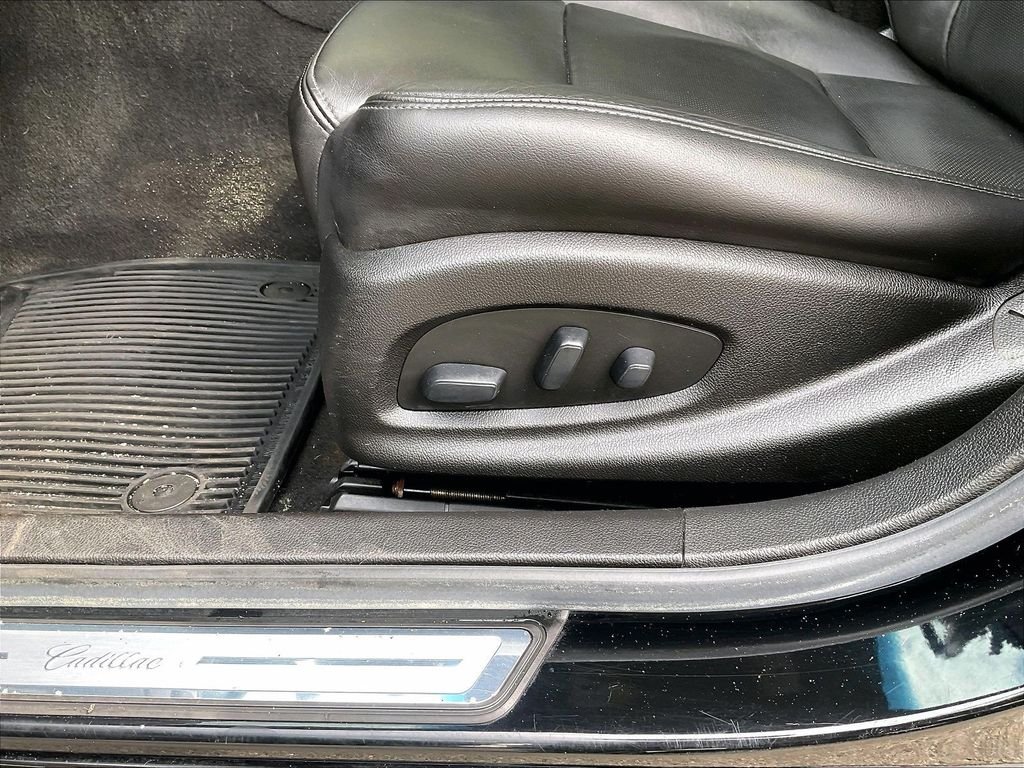 Used 2019 Black Cadillac 3.6L Luxury image 26