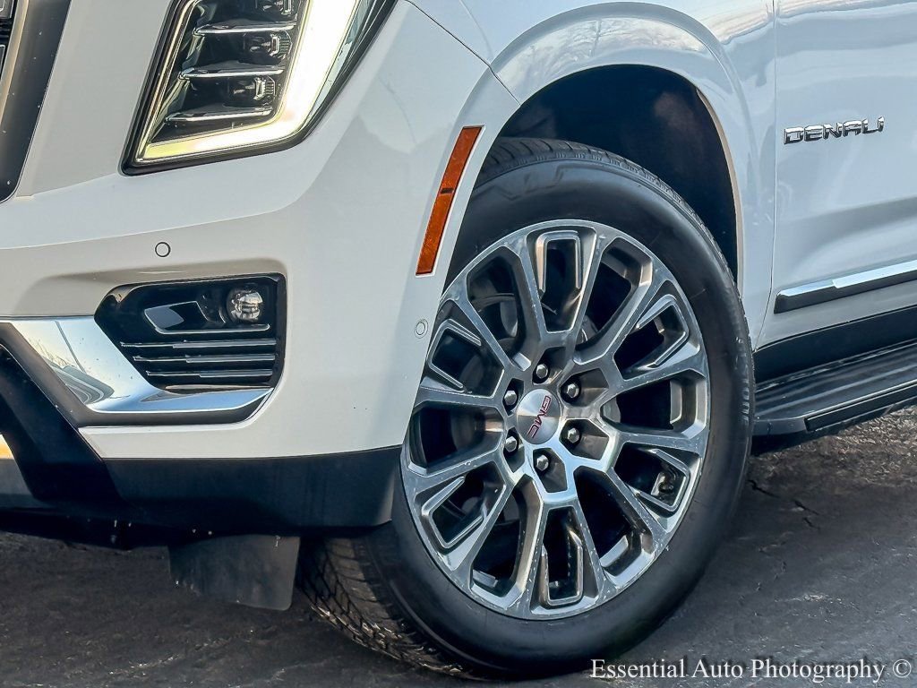 2025 GMC YUKON - Image 4