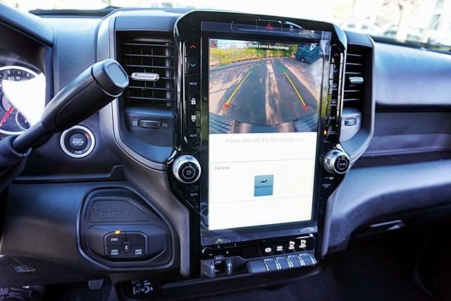 New 2026 Granite Crystal Metallic Clear-Coat Exterior Paint RAM Tradesman image 31