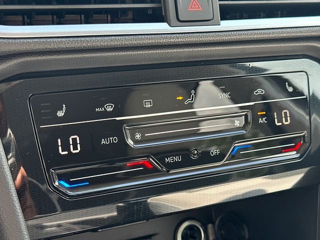 New 2026 Black Volkswagen 1.5T SE image 29