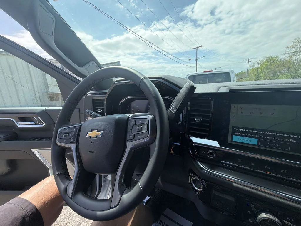 Used 2024 Beige Chevrolet High Country image 20