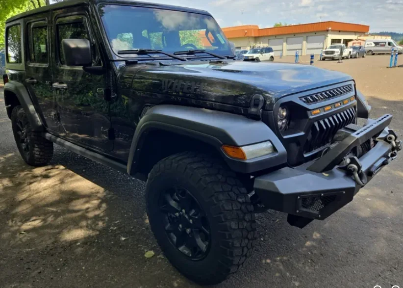 Used 2022 Black Jeep Unlimited Willys image 3