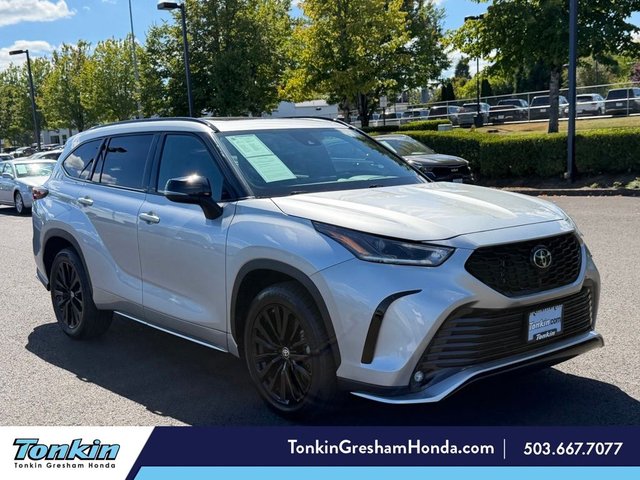 2025 Toyota Highlander XSE