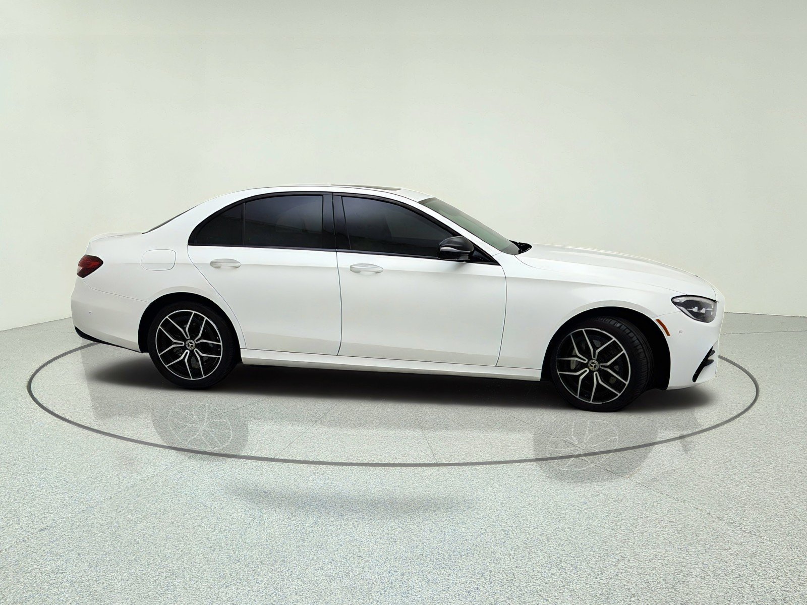 Certified Used 2022 Polar White Mercedes-Benz E 350 image 6