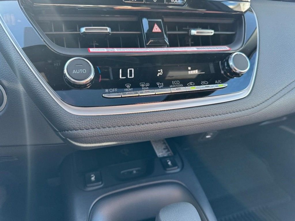2026 Toyota Corolla XSE - Photo 17