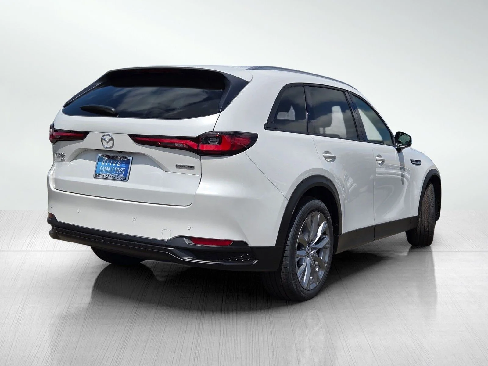 New 2026 Rhodium White Premium Mazda 3.3 Turbo Preferred AWD image 4