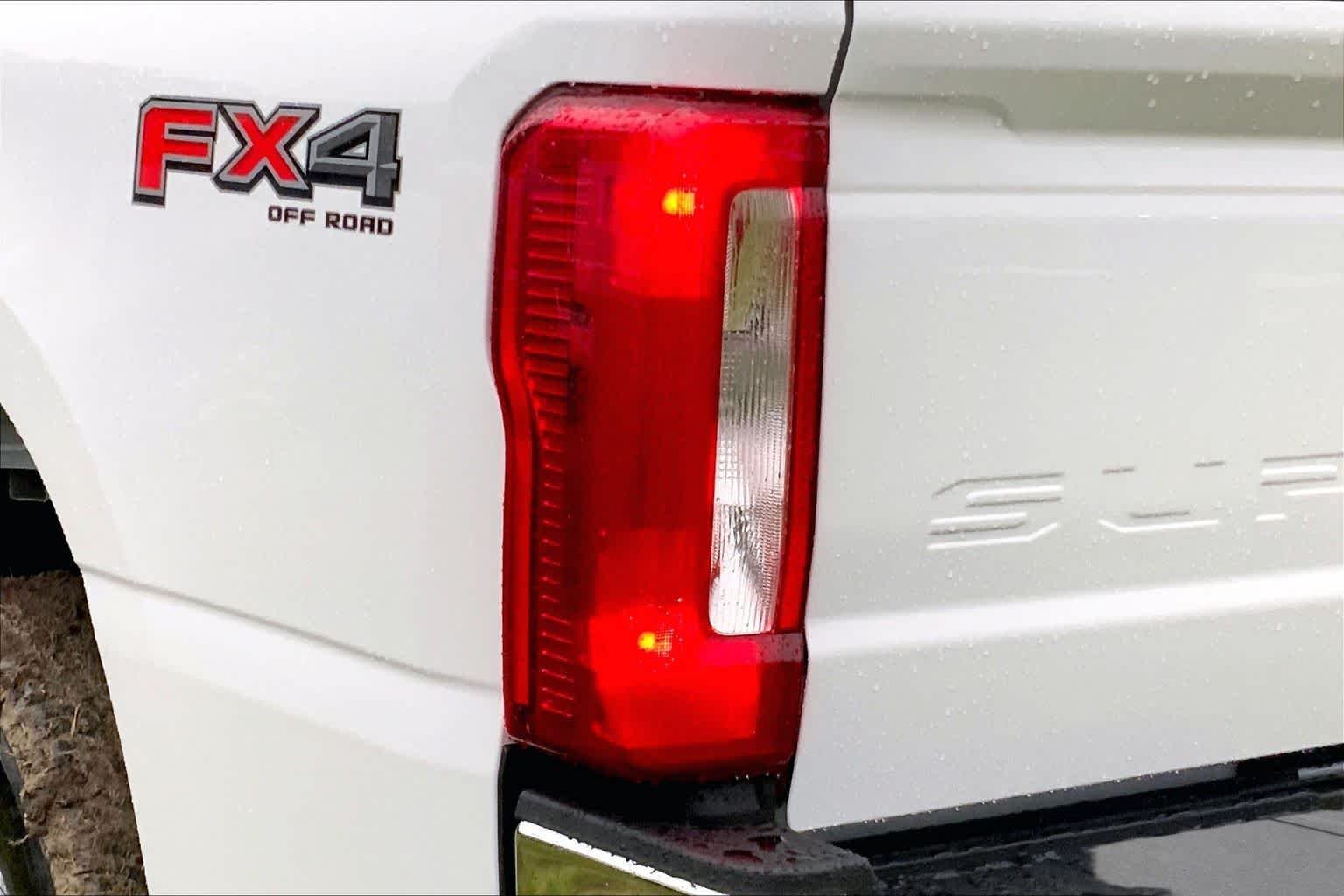 New 2026 Oxford White Ford F-250® XL image 11