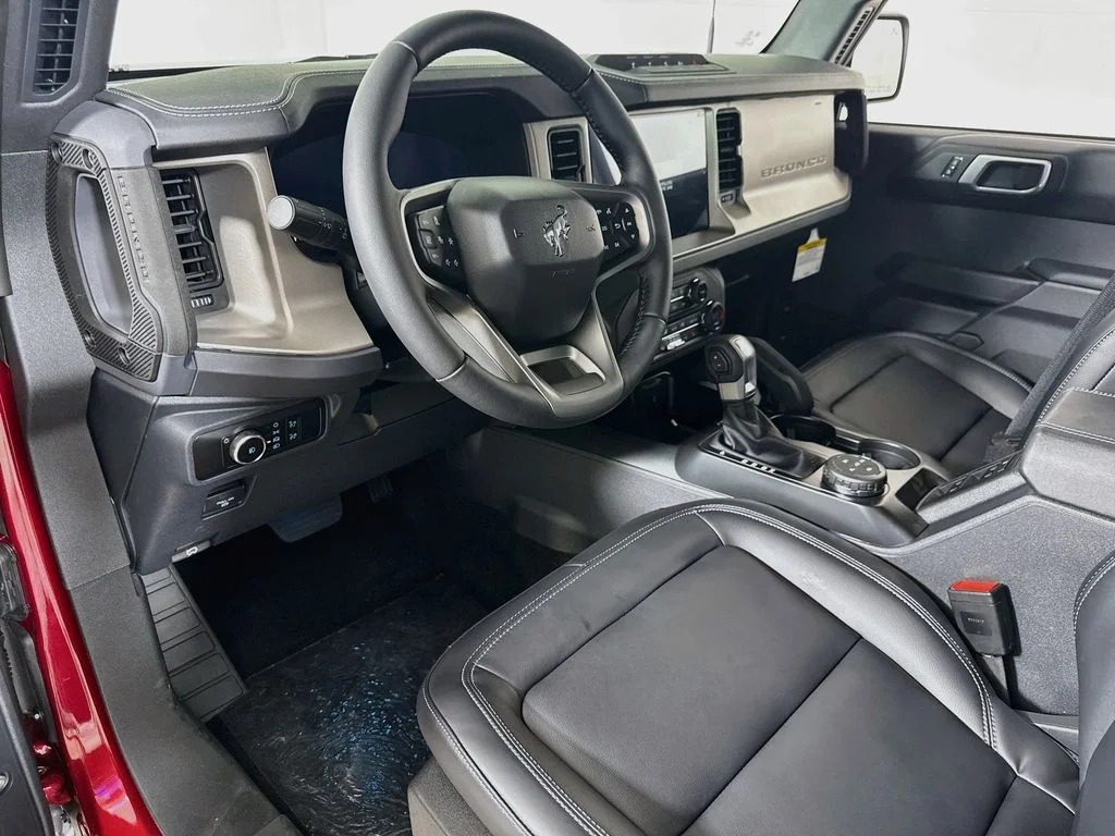 New 2026 Ruby Red Metallic Tinted Clearcoat Ford Outer Banks® image 9
