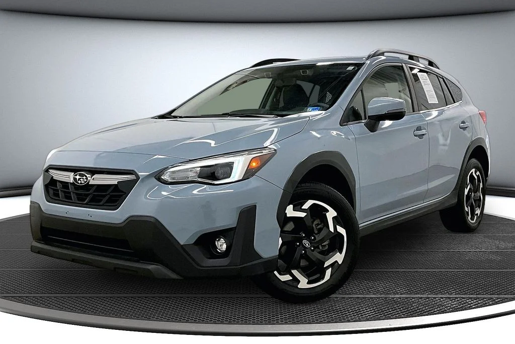 Used 2023 Gray Subaru Limited image 3