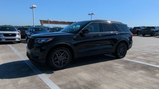 New 2026 Agate Black Metallic Ford ST-Line image 77