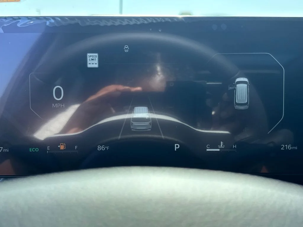 2025 Kia Carnival SX Prestige - Photo 25