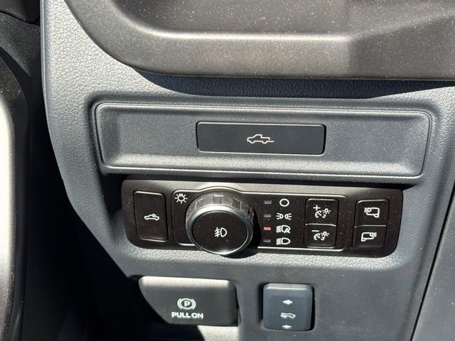 New 2026 Antimatter Blue Metallic Ford Tremor® image 29