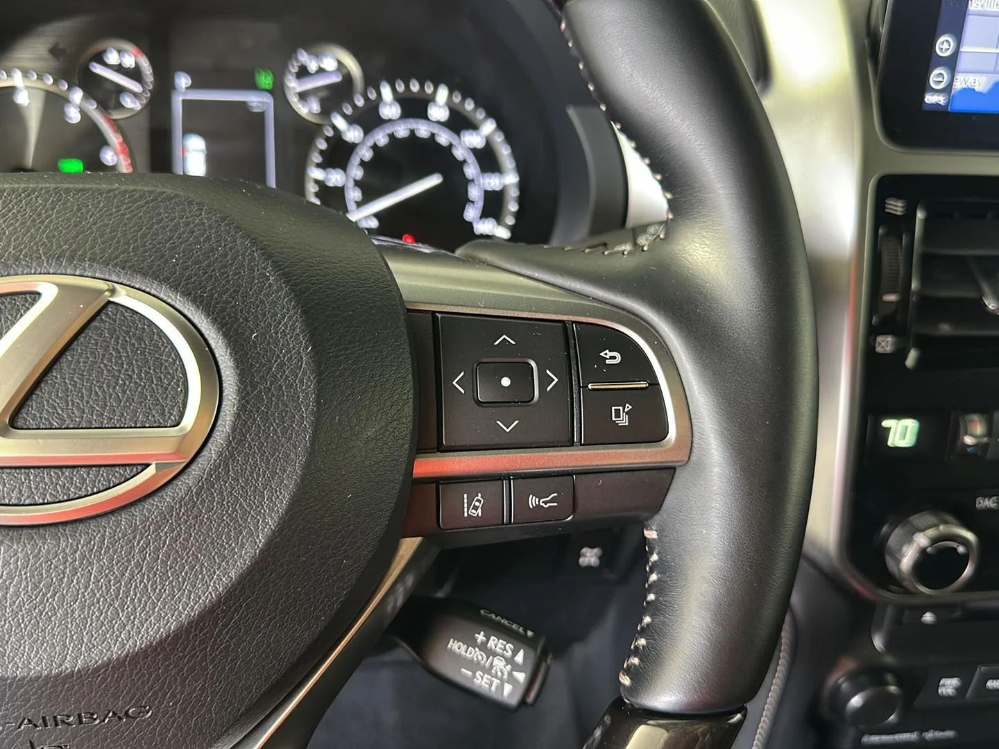 Used 2022 Nebula Gray Pearl Lexus GX 460 Premium image 22