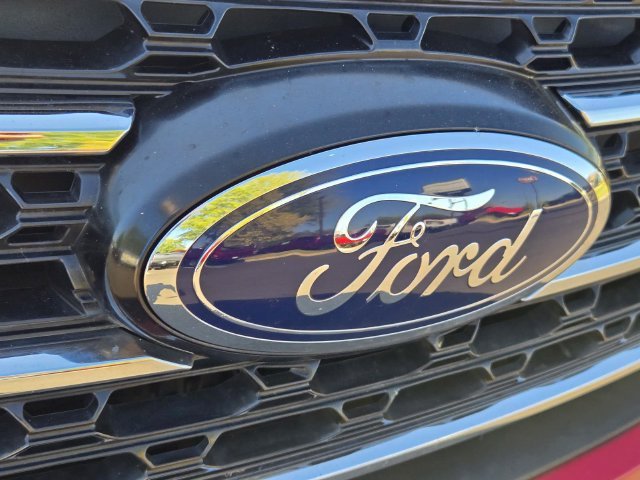 Used 2020 Red Ford XLT image 6