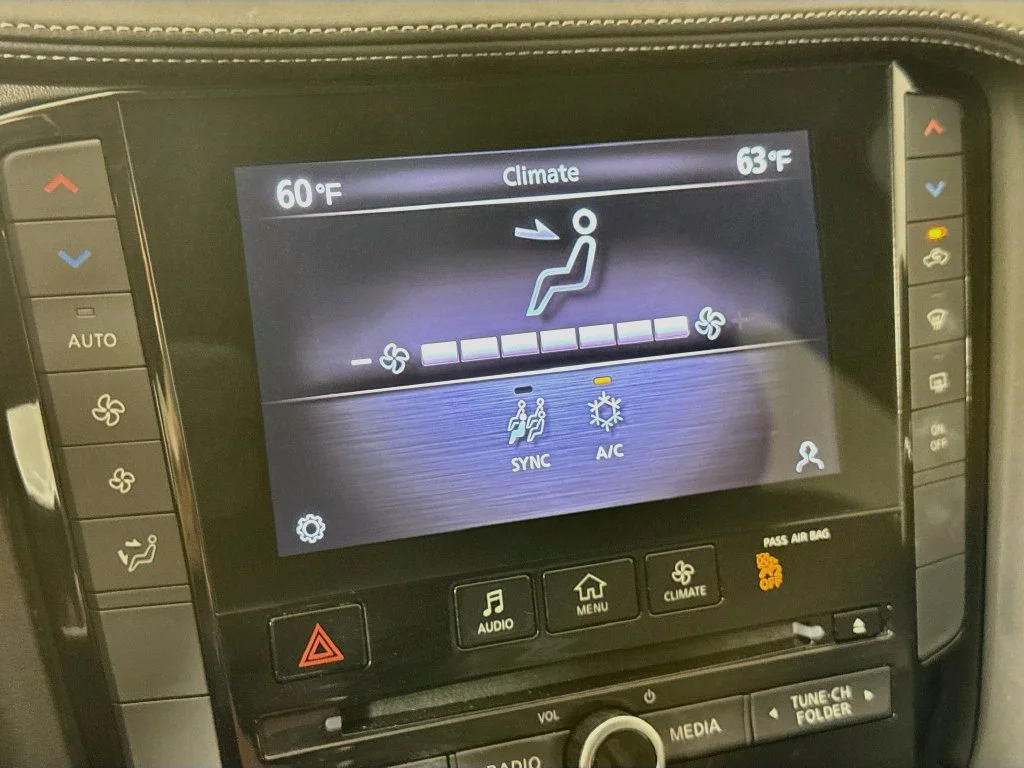 Certified Used 2023 Gray INFINITI PURE image 21