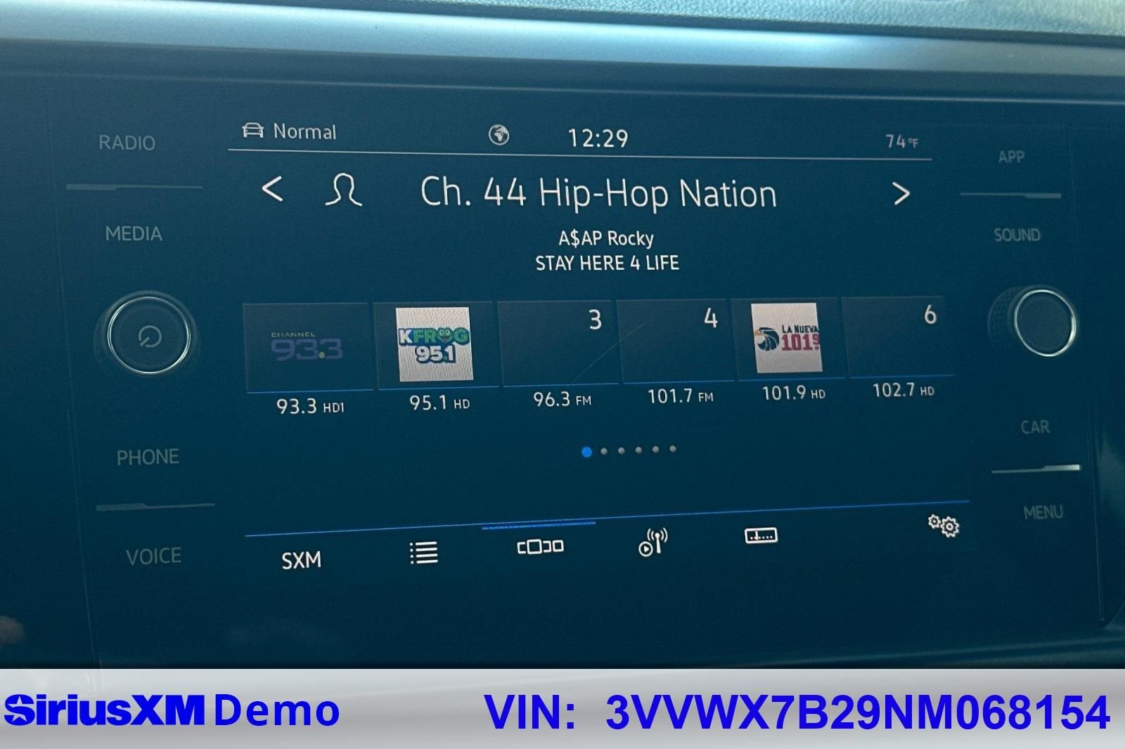 2022 Volkswagen Taos SE - Photo 28