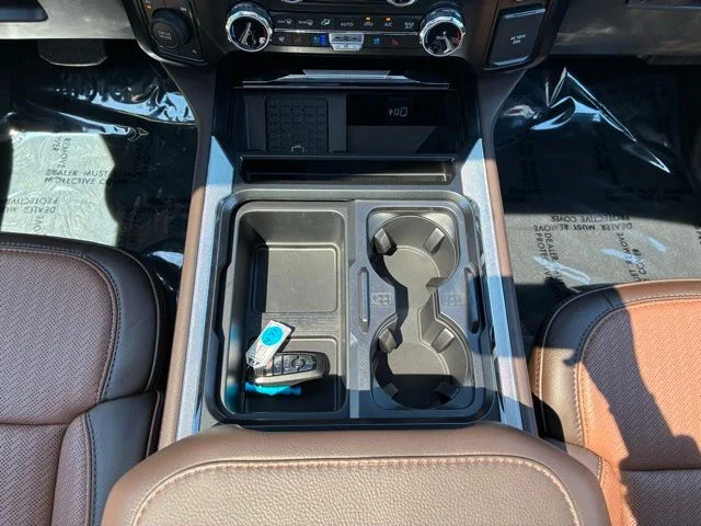 New 2026 Agate Black Metallic Ford King Ranch image 12