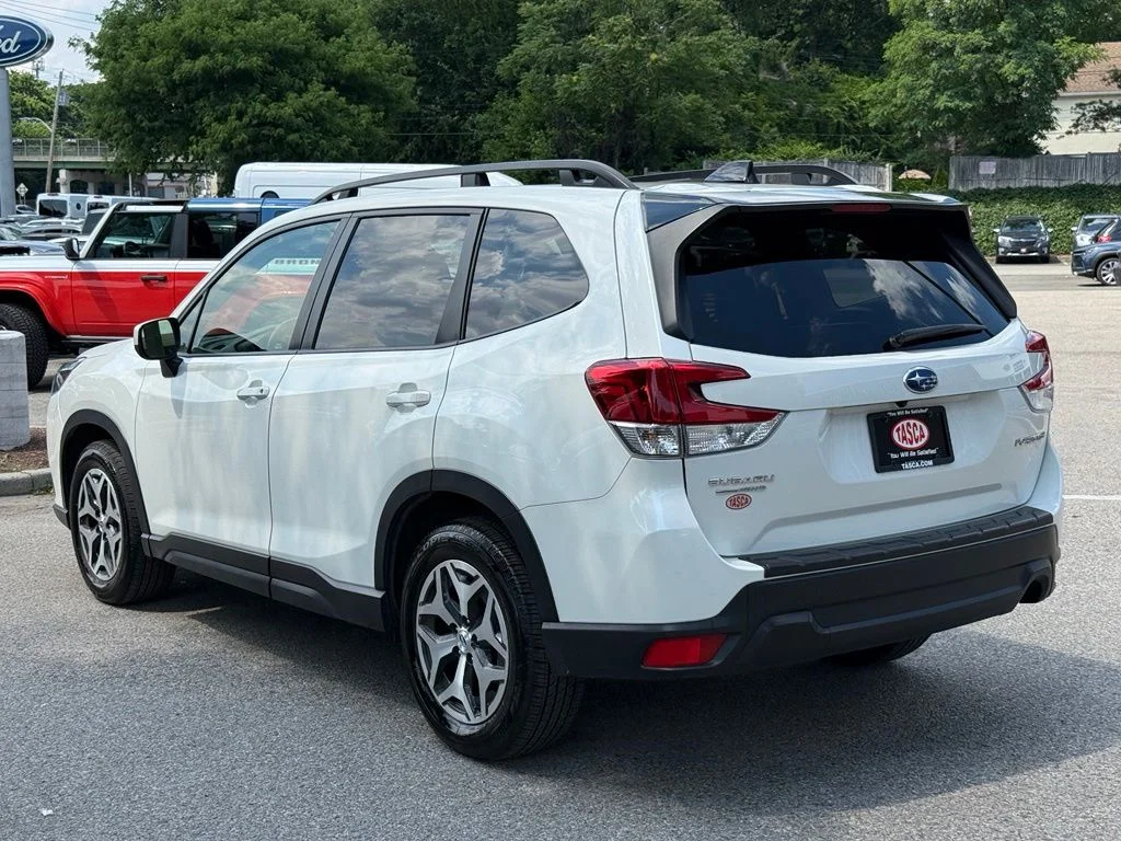 Used 2024 White Subaru Premium image 8