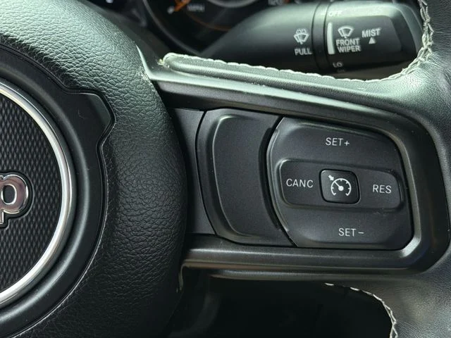 Used 2021 Blue Jeep Freedom Edition image 30