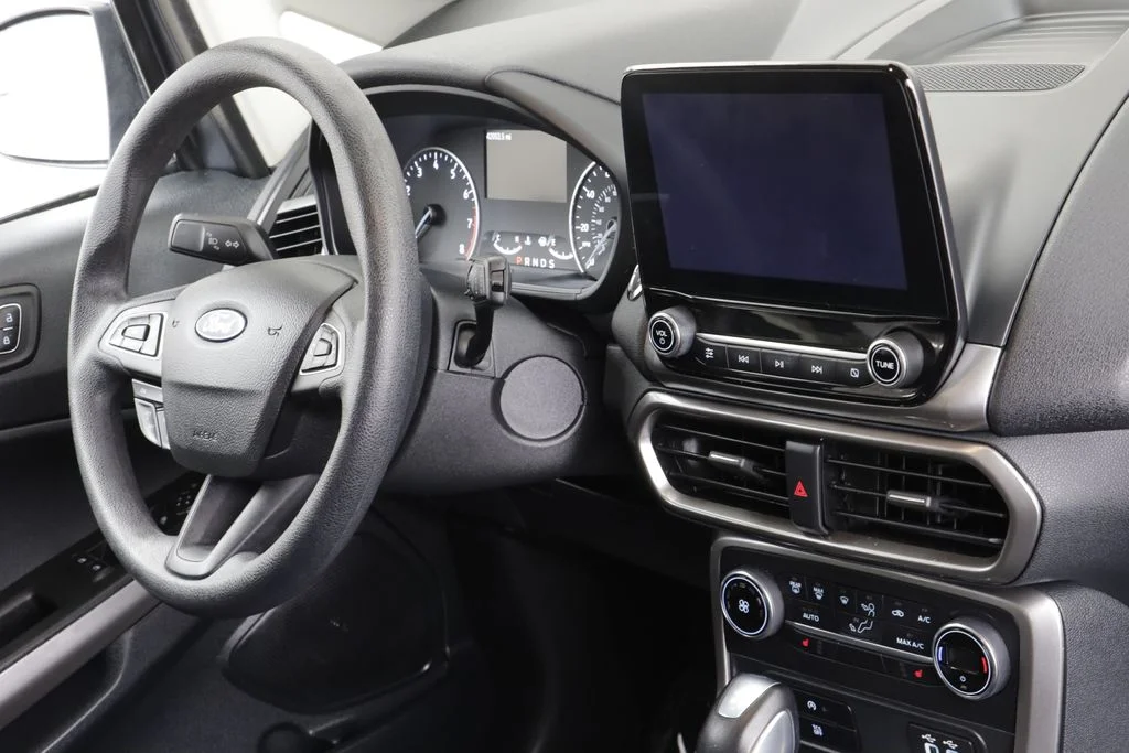 Used 2021 Smoke Metallic Ford SE image 23