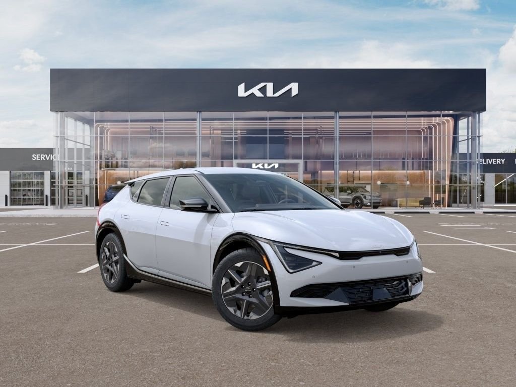 New 2026 Glacial White Pearl Kia LIGHT image 35