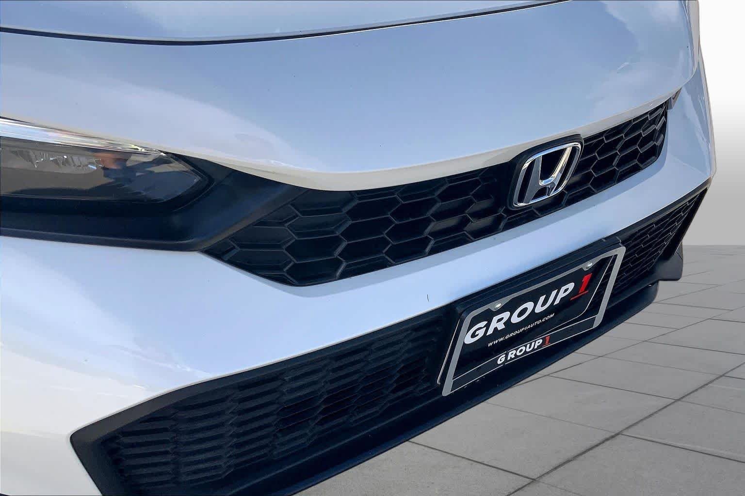 Used 2026 Platinum White Pearl Honda LX image 28
