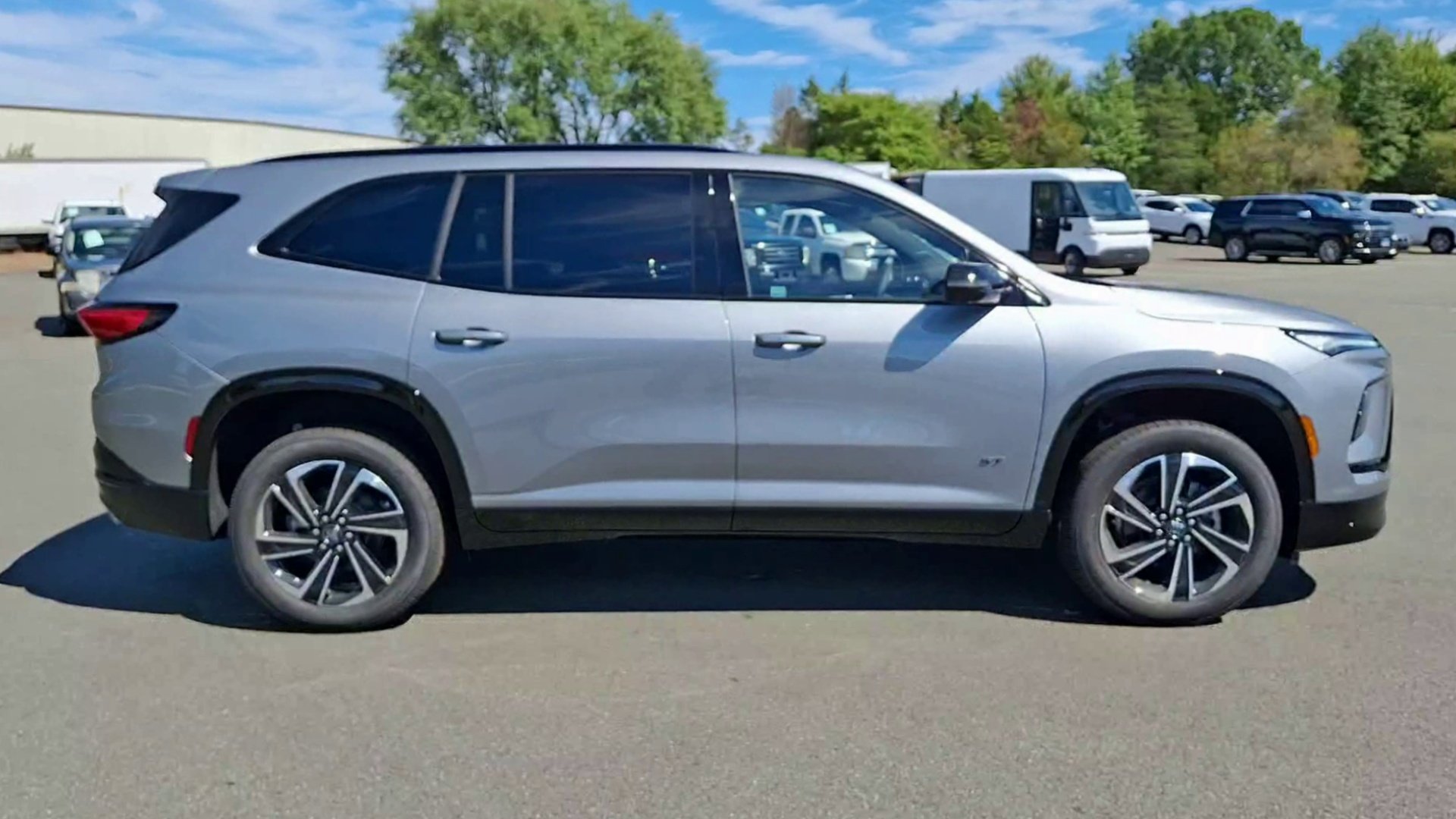 2026 Buick Enclave Sport Touring - Photo 27