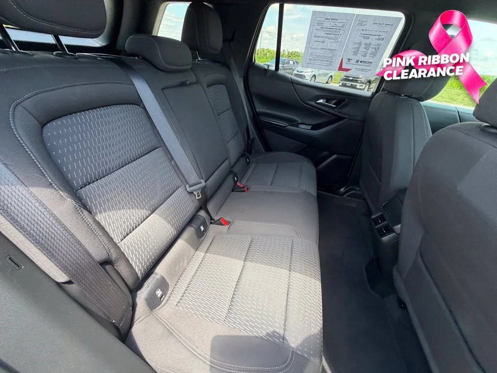 2025 Chevrolet Equinox LT - Photo 28