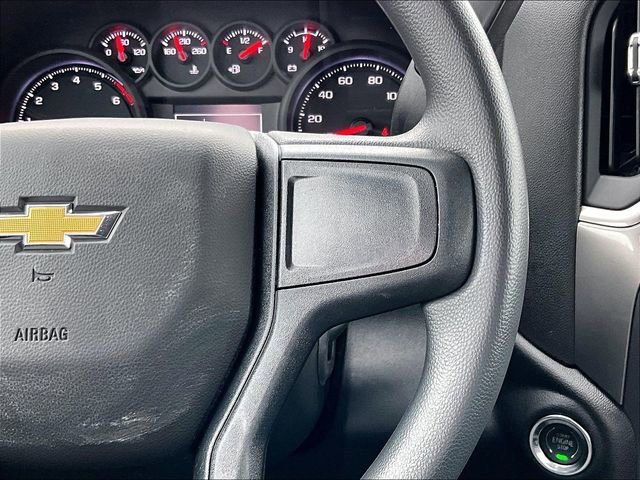 New 2026 Summit White Chevrolet WT image 20