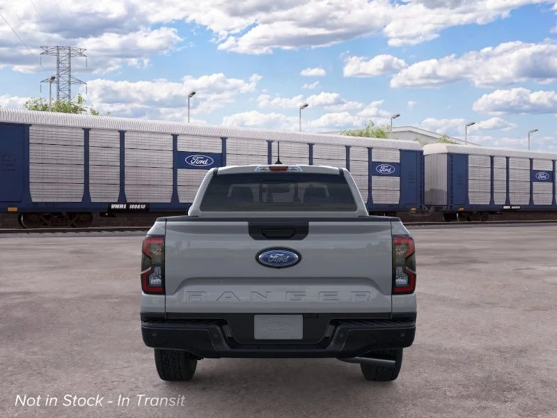 New 2026 Avalanche Ford XLT image 5