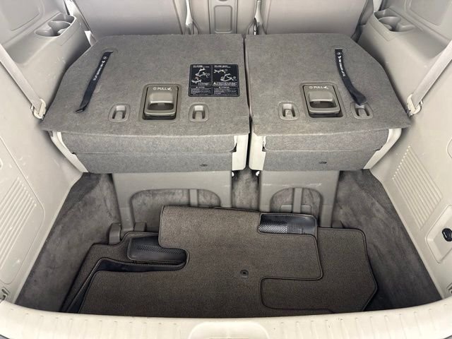 Used 2015 White Kia LX image 28