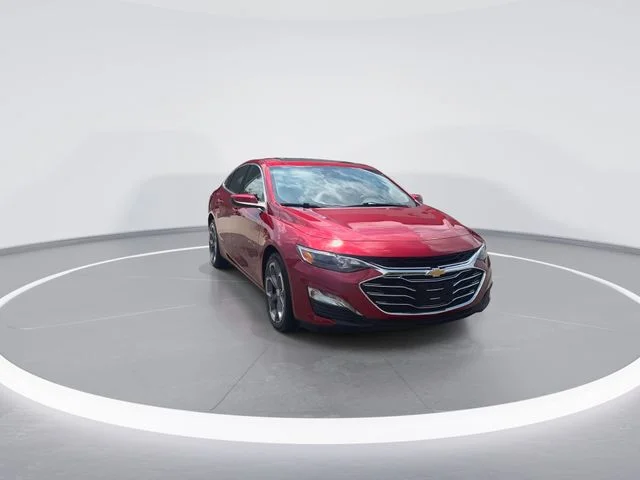 Used 2024 Red Chevrolet LT image 2