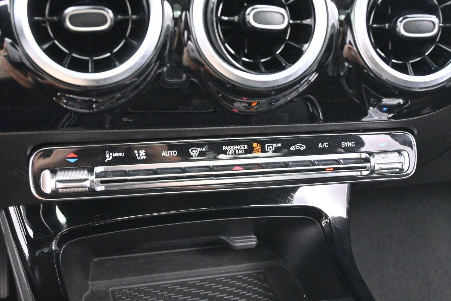 Used 2019 Mountain Grey Metallic Mercedes-Benz A 220 image 23