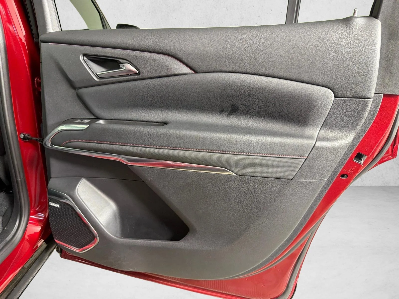 Used 2024 Gray Chevrolet AWD RS image 18