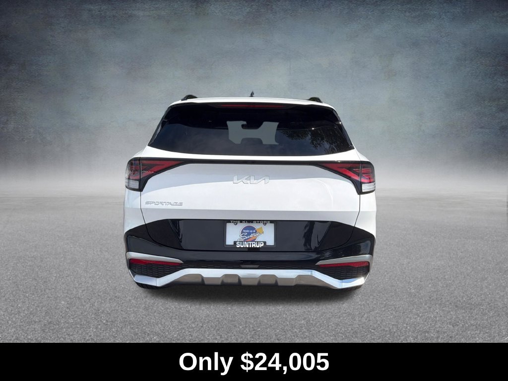 Used 2023 White Kia SX-Prestige image 4