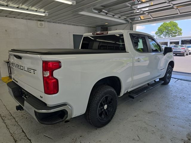 Used 2023 White Chevrolet LT image 6