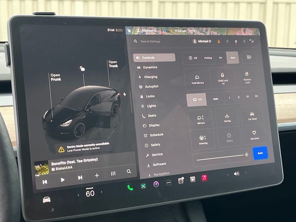 Used 2022 Black Tesla Performance image 37