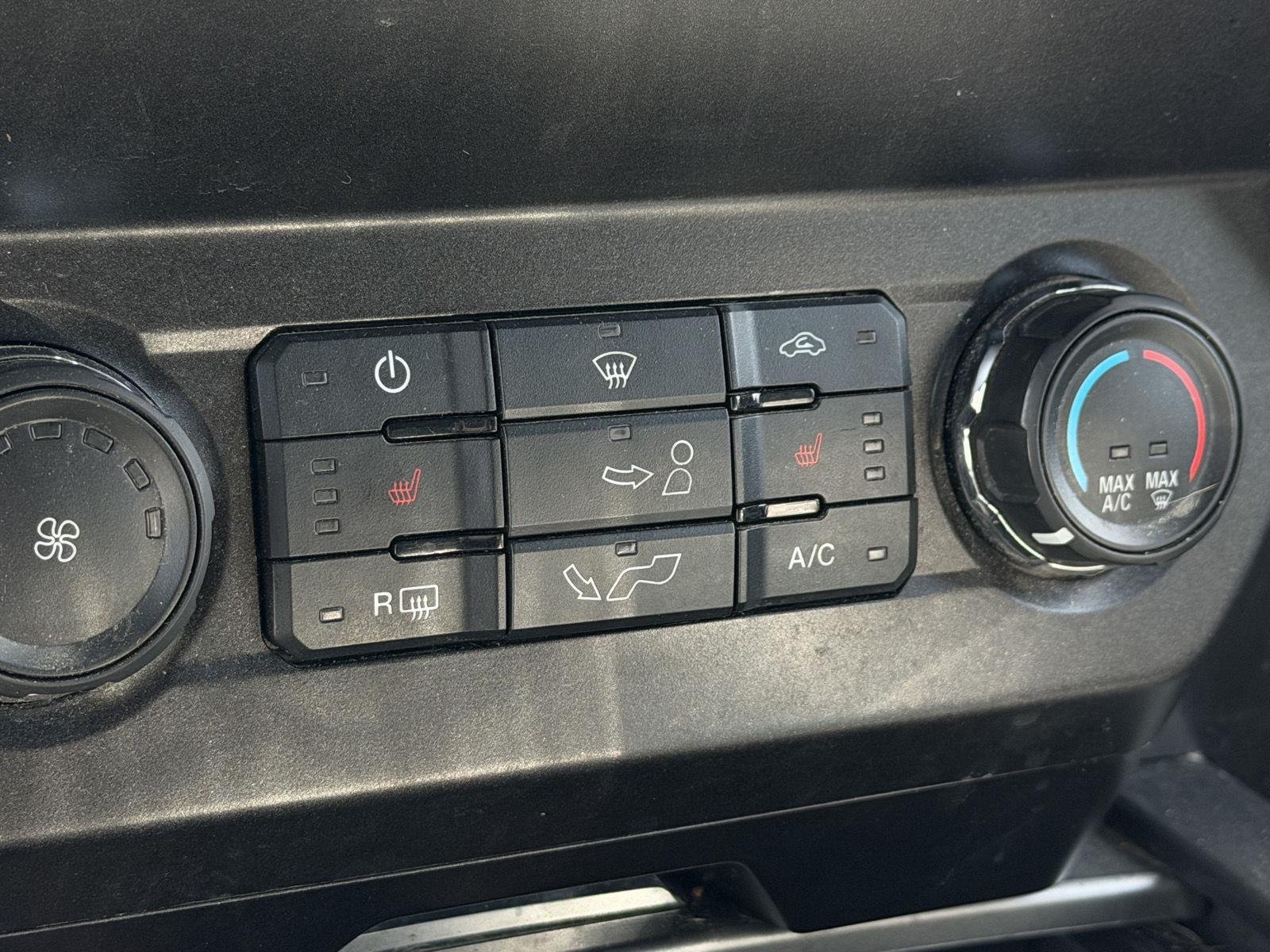 Used 2019 Magma Red Ford XLT image 8